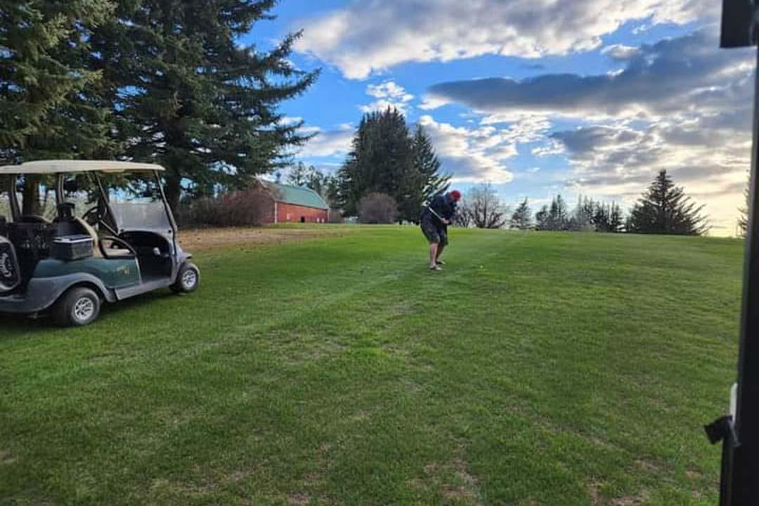 Carts and club rentals